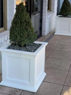 Fairfield Self-Watering Square Planter, 20” X 20” -Deals Garden Decor Store 39 618 213V tif