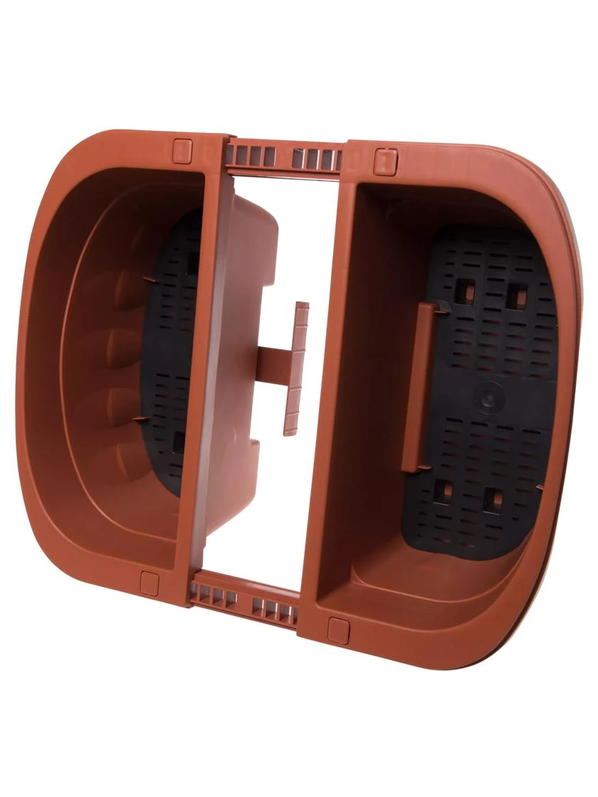 Self-Watering Saddle Railing Planter, 16" 4 Self-Watering Saddle Railing Planter, 16" - Image 4