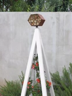 Bee Bungalow + Akoris Garden Tuteur Sr. 11 Bee Bungalow + Akoris Garden Tuteur Sr. -Deals Garden Decor Store 8600532 03V tif