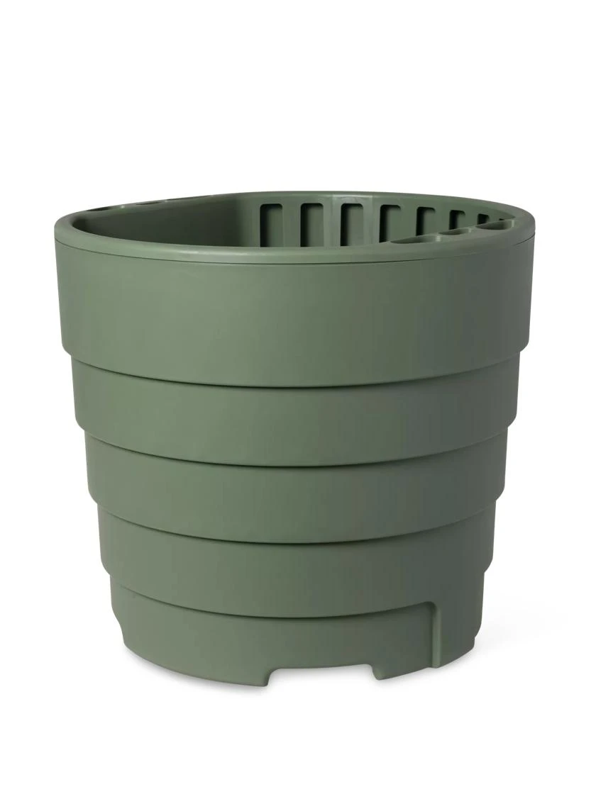Gardener’s Victory Self-Watering Patio Planter 6 Gardener’s Victory Self-Watering Patio Planter - Image 6