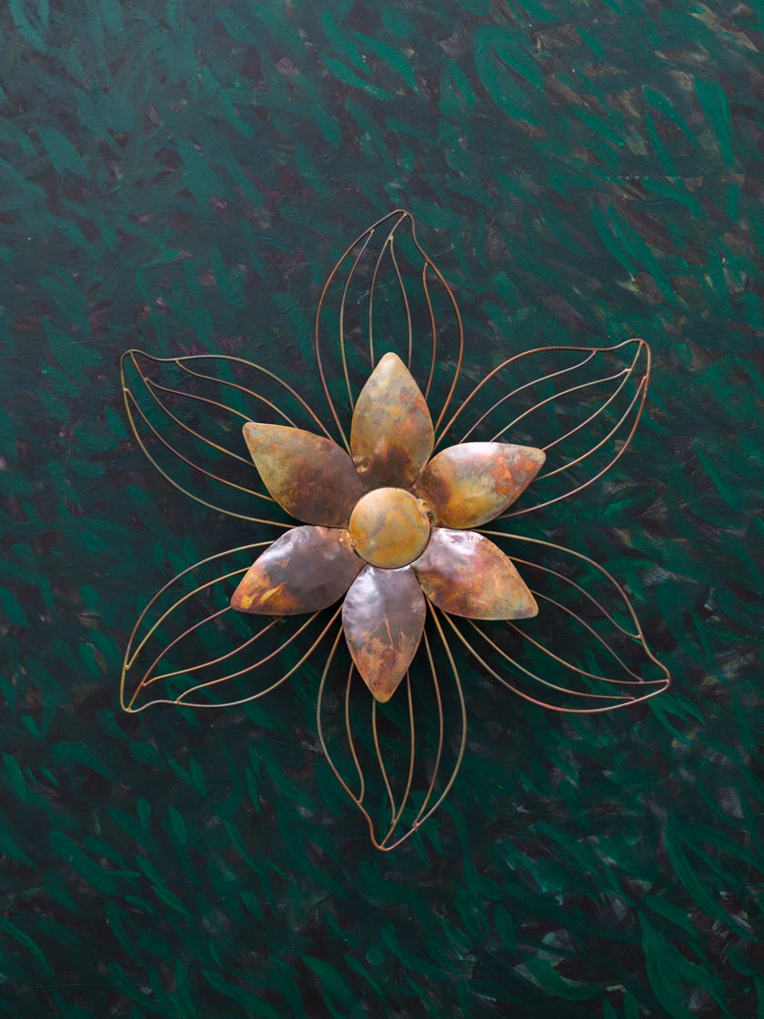 Open Petal Flower Wall Décor 1 Open Petal Flower Wall Décor